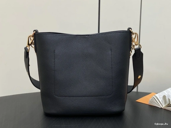 VUITTON x x LOUIS Walk - Lock 20 20.5 12CM and 0214